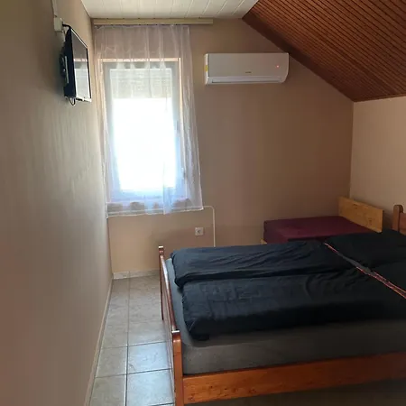 Summer Apartment *