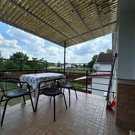 Apartment Summer